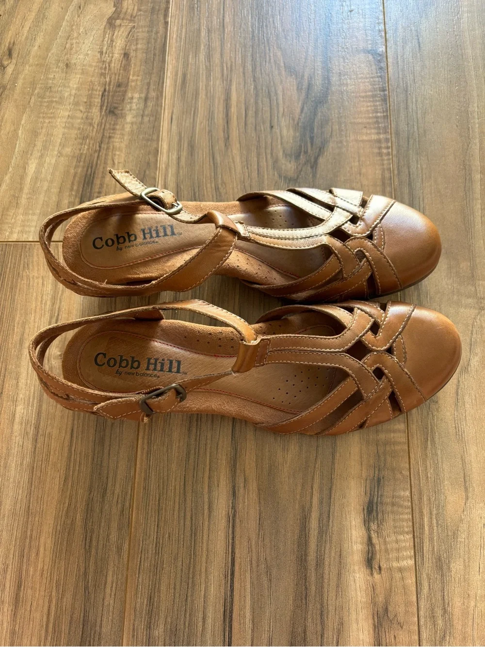 Cobb Hill Brown Leather T-Strap Sling Back Closed-Toe Sandals. Women's Size 10N